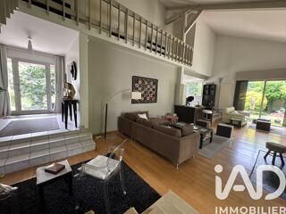  Maison � vendre 9 pi�ces 245 m�