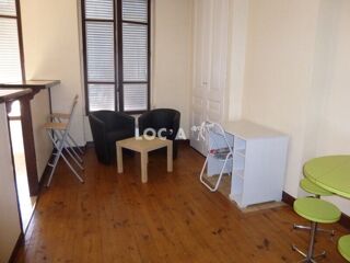  Appartement à louer 1 pièce 30 m²