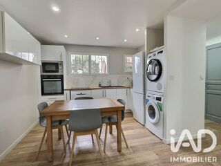  Appartement à louer 4 pièces 77 m²