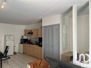  Immeuble à vendre 220 m²