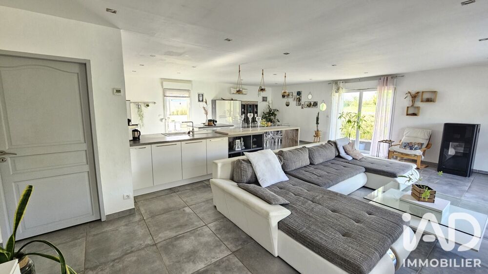 vente Maison - 6 pièce(s) - 152 m² Mégange (57220)
