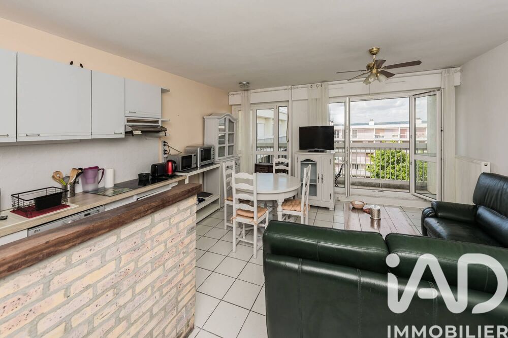 location Appartement - 1 pièce(s) - 9 m² Cergy (95000)