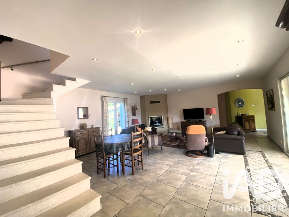 à vendre  Maison L'Isle-sur-la-Sorgue (84800)
