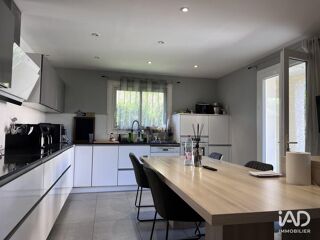  Maison à vendre 6 pièces 194 m²
