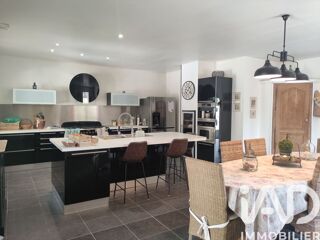  Maison à vendre 5 pièces 215 m²