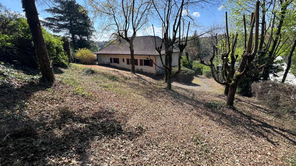 Villa spacieuse dans un domaine privé, à deux pas du cen....
