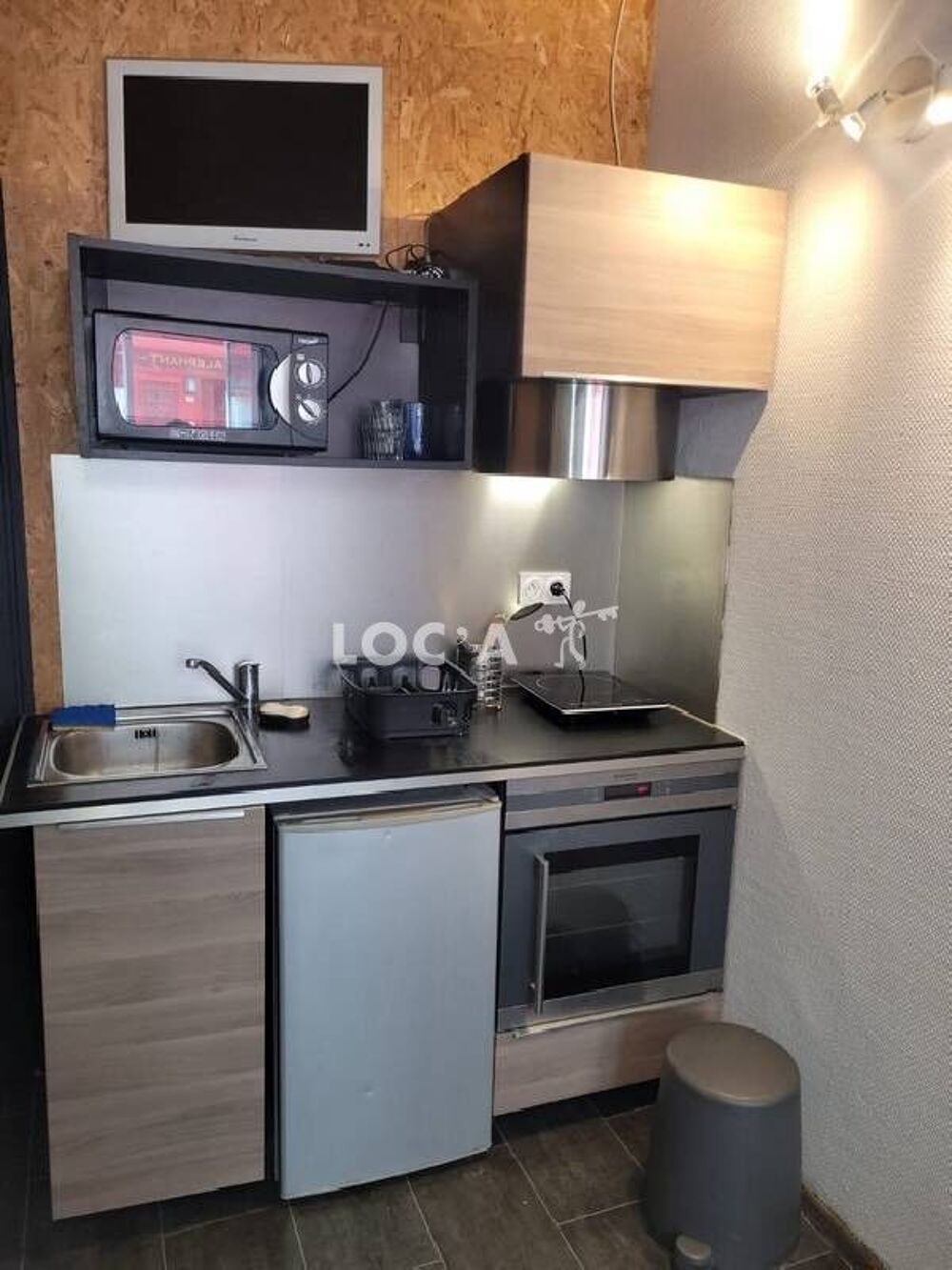 440€ CC / Mois A SAISIR!! CENTRE VILLE studio meublé com....