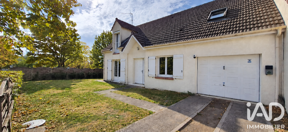 Vente Maison Vente Maison traditionnelle 6 pièces Saint-jean-de-la-ruelle