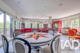  Maison à vendre 8 pièces 322 m²