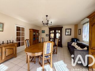  Maison � vendre 8 pi�ces 215 m�
