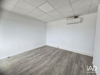   Location Bureaux 16 m&sup2; Buros