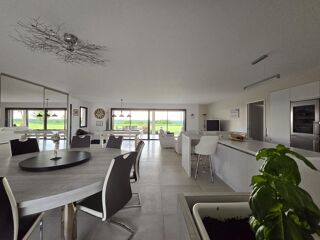  Maison � vendre 4 pi�ces 152 m�