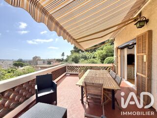 Maison 5 pièces 181 m² · à Saint-Laurent-du-Var · 181 m² · 820 000 €