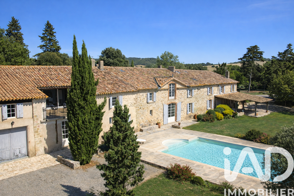 Vente Domaine 16 pièces