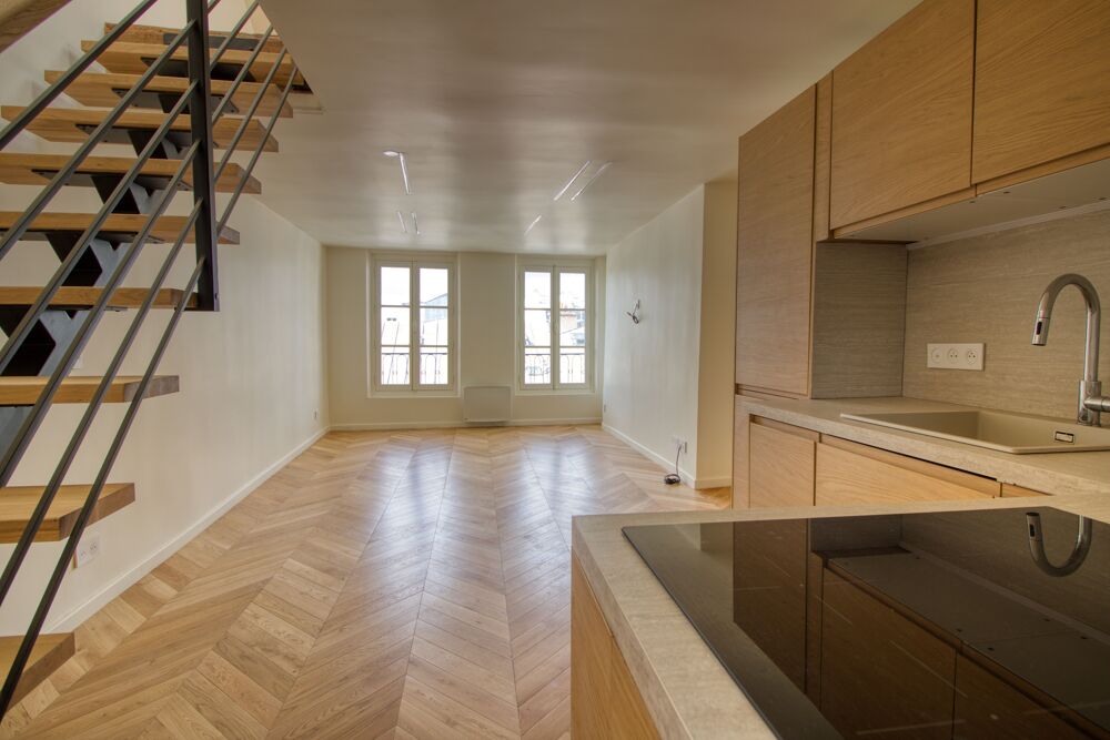 Vente Appartement DUPLEX entièrement rénové, Hyper centre de Versailles Versailles