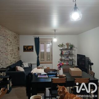  Appartement à louer 2 pièces 74 m²