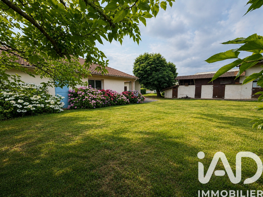 Vente Maison Vente Maison traditionnelle 6 pièces Aire-sur-l'adour
