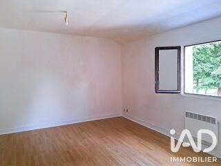  Immeuble à vendre 207 m²