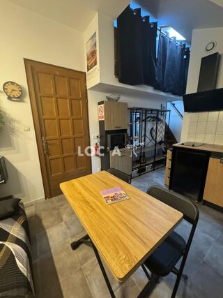  Appartement à louer 1 pièce 21 m²