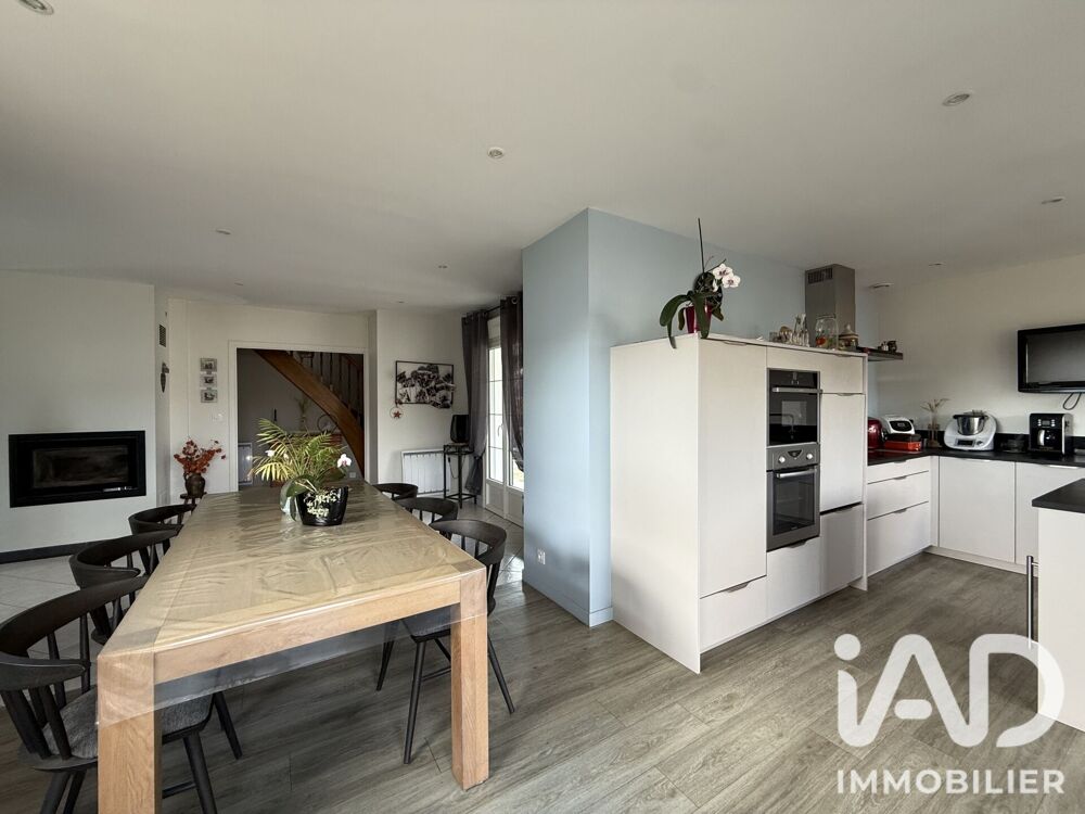 Vente Maison Vente Pavillon 6 pièces Prée-d'anjou