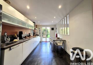  Maison à vendre 8 pièces 194 m²