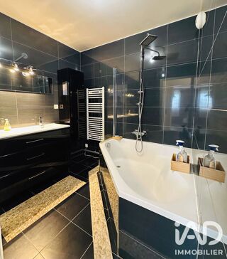  Appartement à louer 2 pièces 42 m²