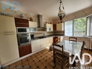  Maison � vendre 8 pi�ces 211 m�