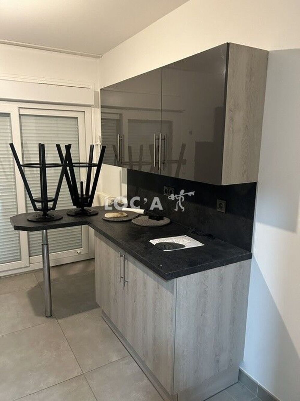 580€ CC A VISITER!! LYON 8 chambre meublée TTES CHARGES ....