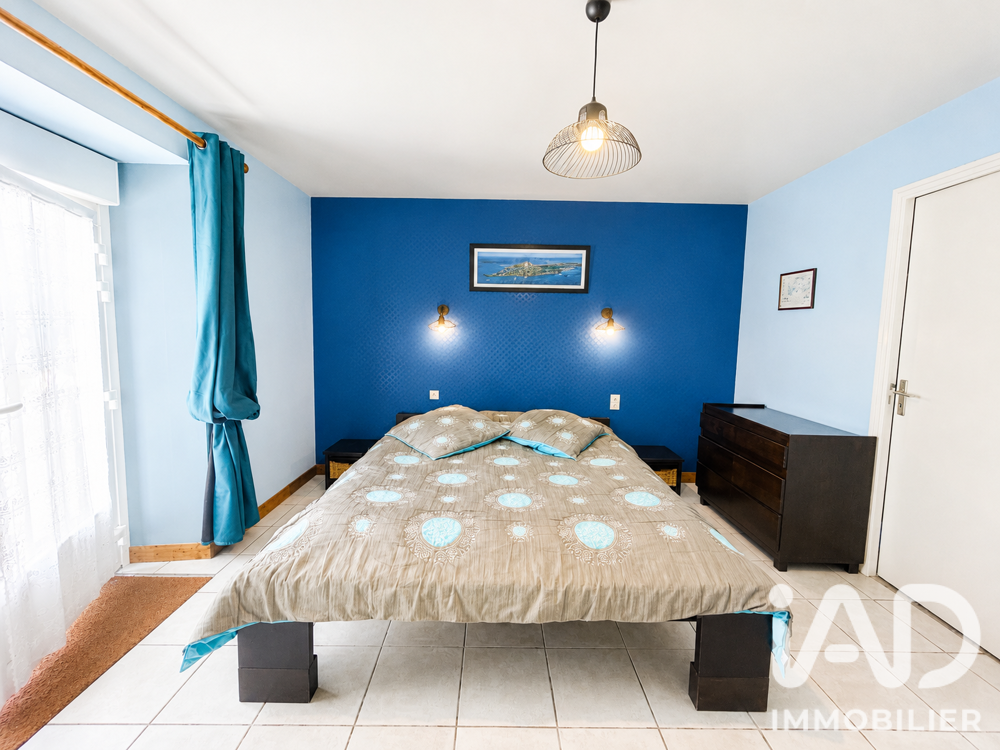 à vendre  Maison Courtils (50220)