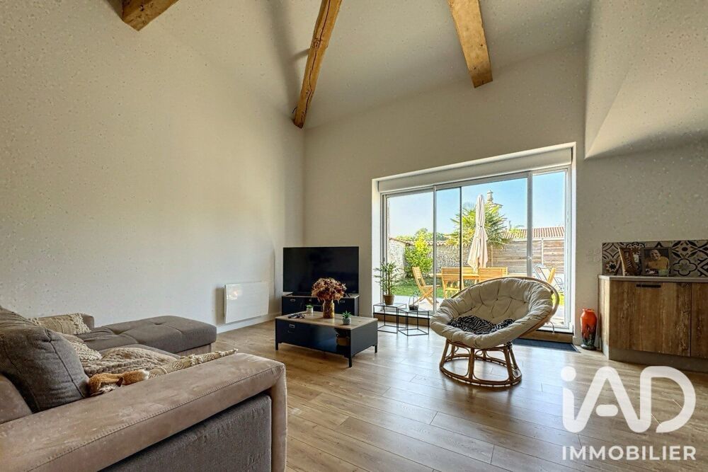 vente Maison - 5 pièce(s) - 170 m² Longèves (17230)