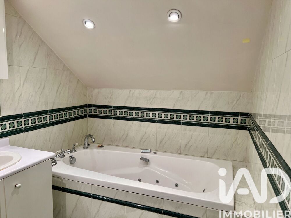 � vendre  Maison Le Mesnil-le-Roi (78600)