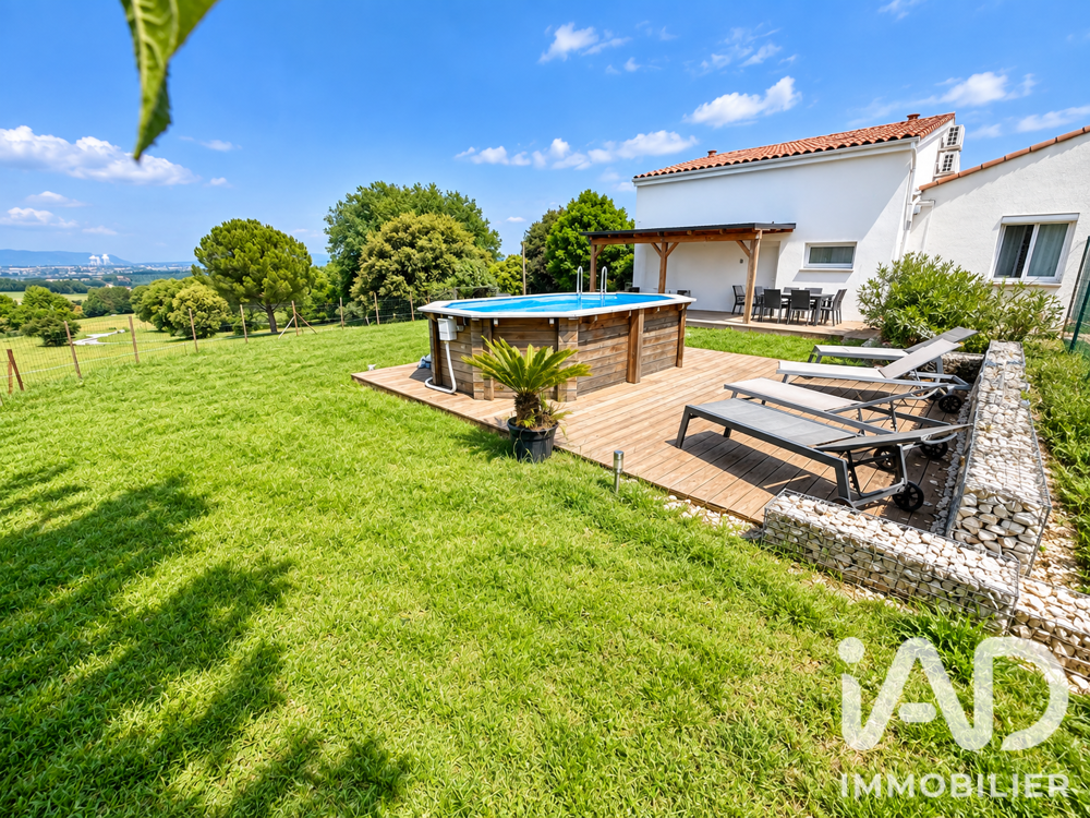 à vendre  Maison Châteauneuf-du-Rhône (26780)