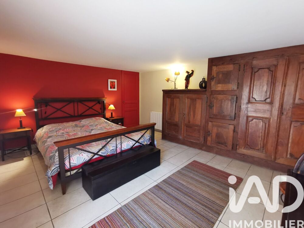 à vendre  Maison Figeac (46100)