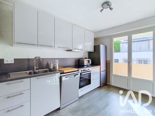  Appartement à louer 2 pièces 55 m²