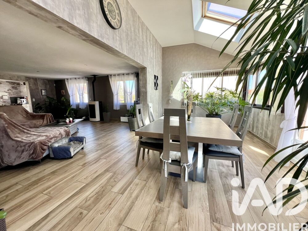 Vente Maison traditionnelle 8 pièces