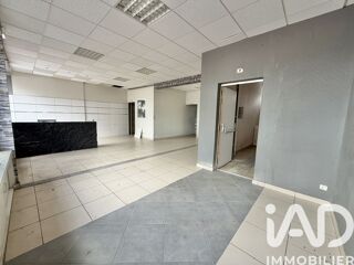  Immeuble � vendre 220 m�