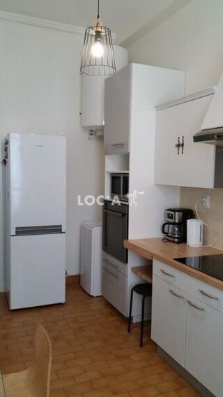  Appartement à louer 2 pièces 38 m²