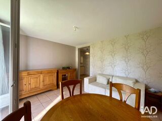  Appartement à louer 3 pièces 56 m²
