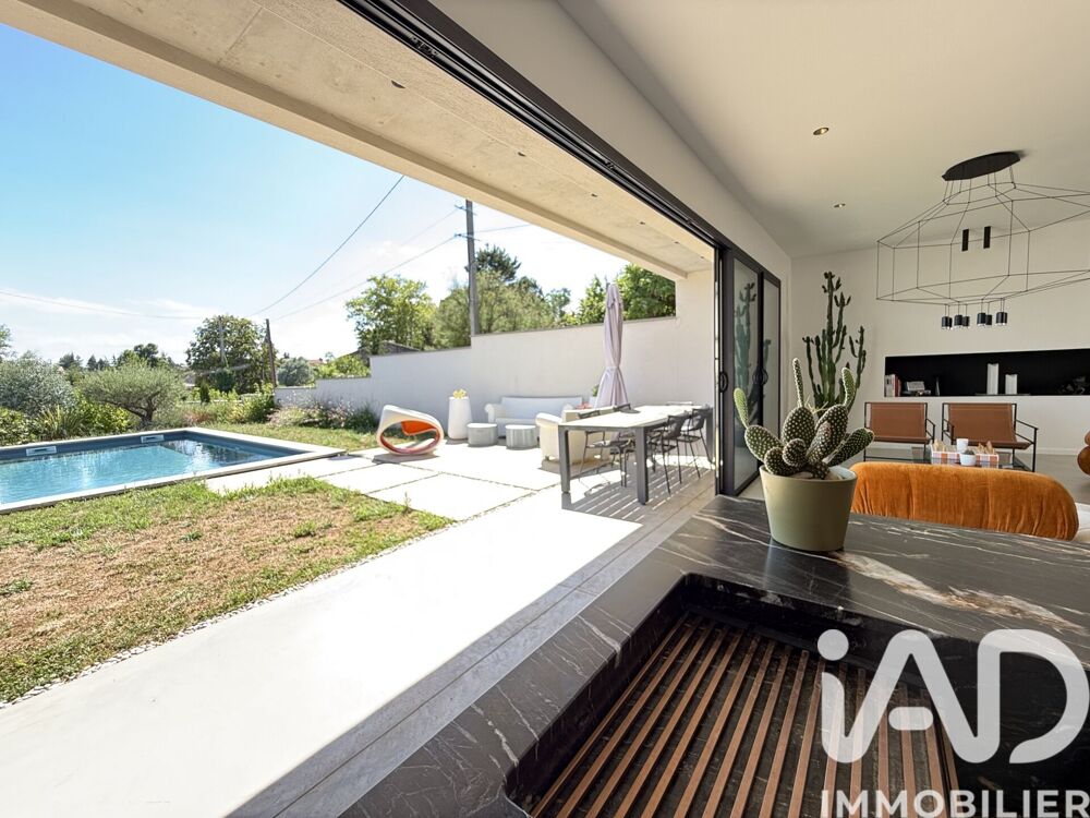 Vente Maison Vente Maison d'architecte 7 pièces Peaugres