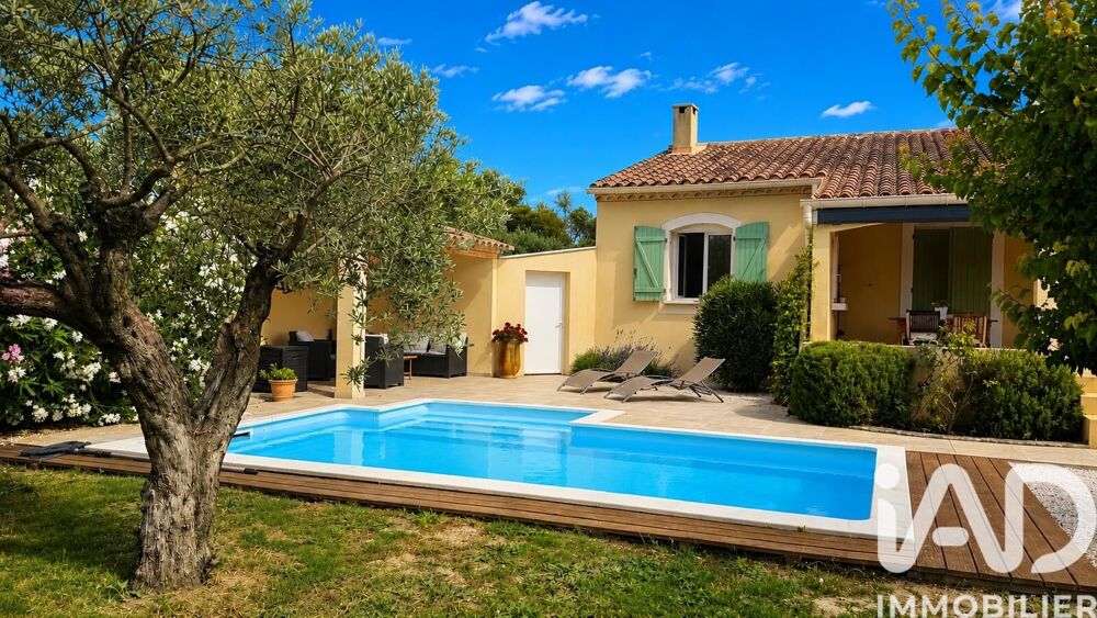 vente Maison - 5 pièce(s) - 145 m² Saint-Saturnin-lès-Avignon (84450)