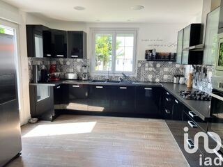  Maison à vendre 9 pièces 236 m²