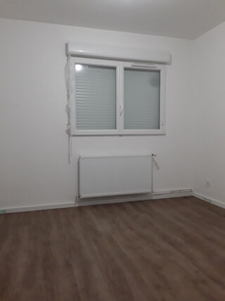  Appartement � louer 4 pi�ces 76 m�