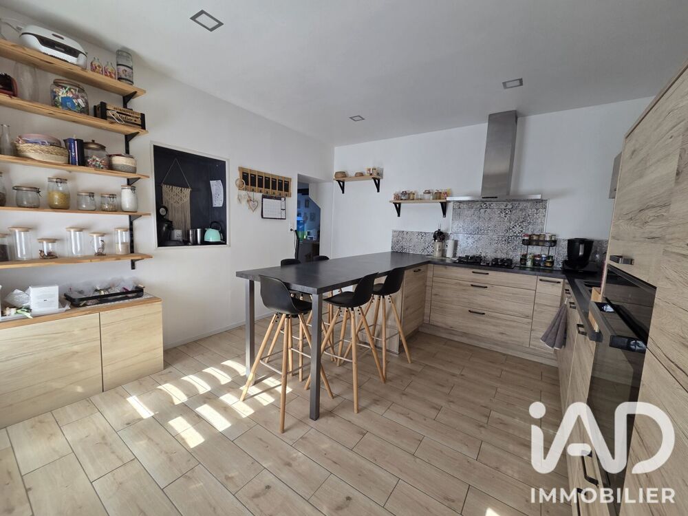 Vente Maison Vente Maison de village 8 pièces Réville-aux-bois