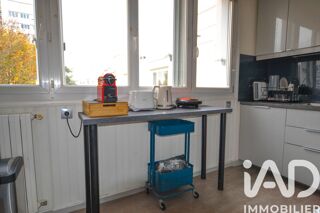  Appartement à louer 3 pièces 67 m²