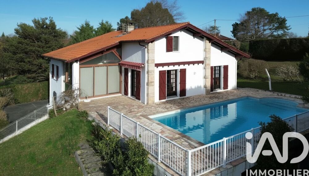 à vendre  Maison Urrugne (64122)