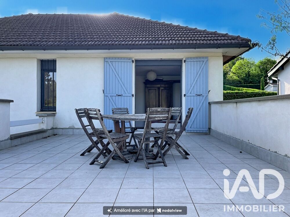 à vendre  Maison Sathonay-Village (69580)