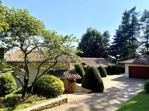 vente Maison - 9 pice(s) - 386 m Saint-Didier-au-Mont-d'Or (69370)