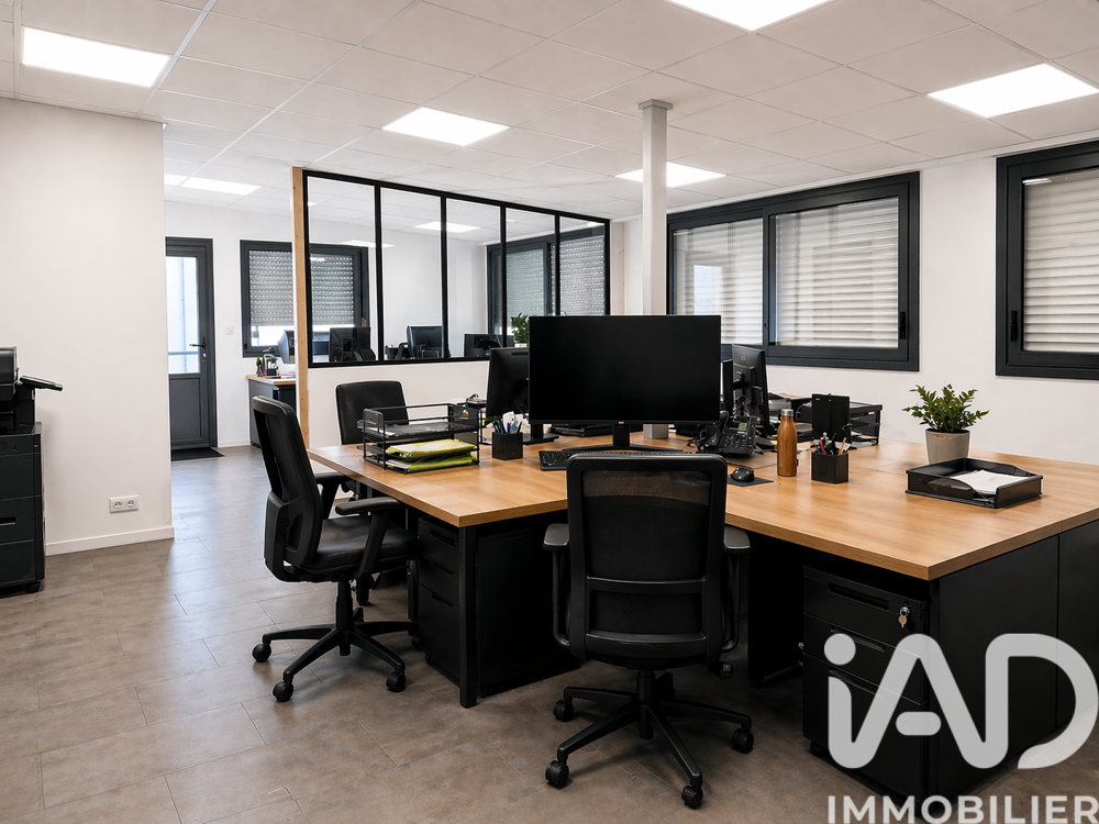   Vente Boutique/Local commercial 980 m&sup2; 