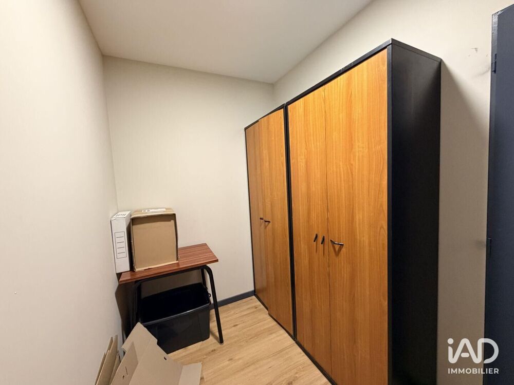   Location Bureaux 38 m&sup2; Saint-restitut