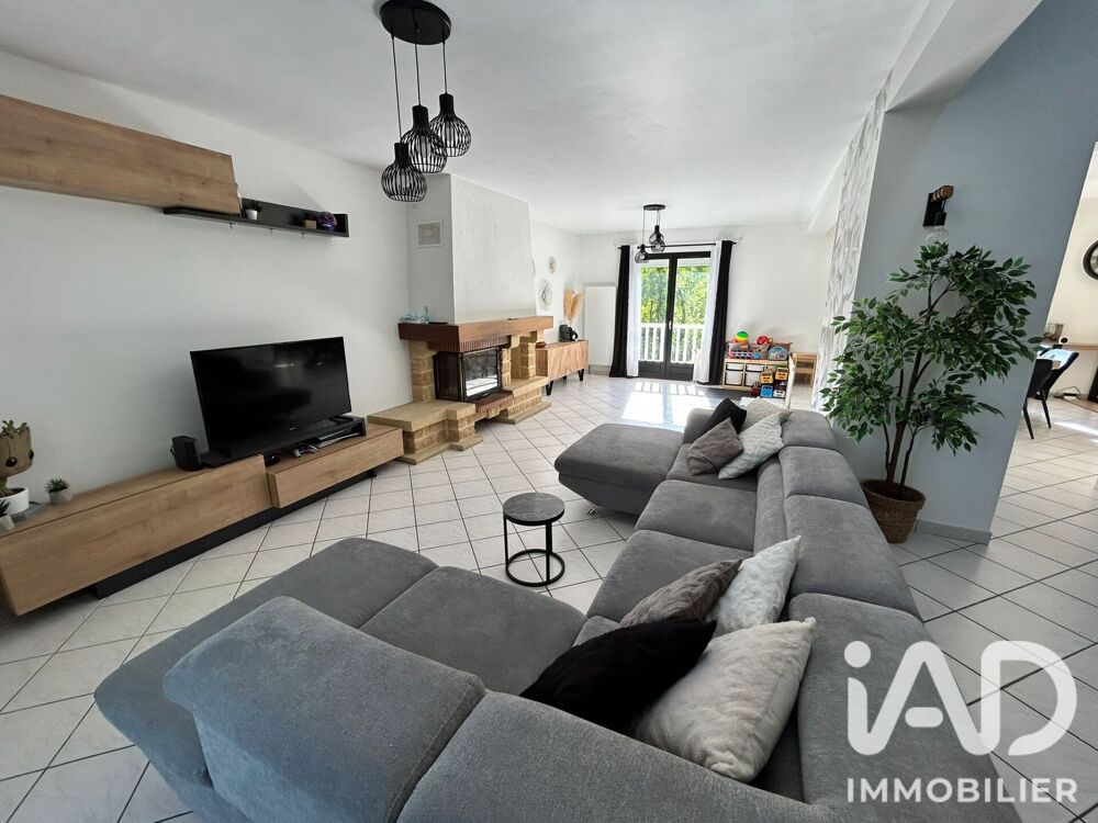 Maison 6 pièces 148 m² · à Saâcy-sur-Marne · 148 m² · 299 000 €
